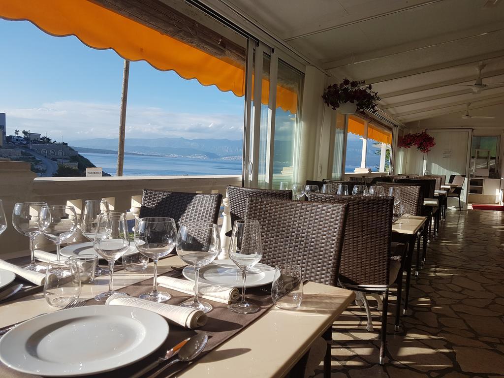 Hotel Argentum Vrbnik Exterior foto