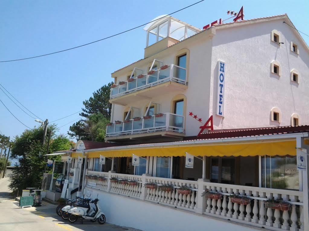 Hotel Argentum Vrbnik Exterior foto